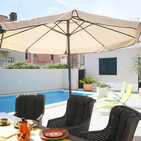 מאקרסקה Villa Filipetti With Heated Pool מראה חיצוני תמונה