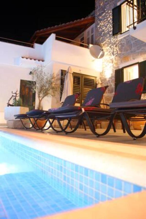 מאקרסקה Villa Filipetti With Heated Pool מראה חיצוני תמונה