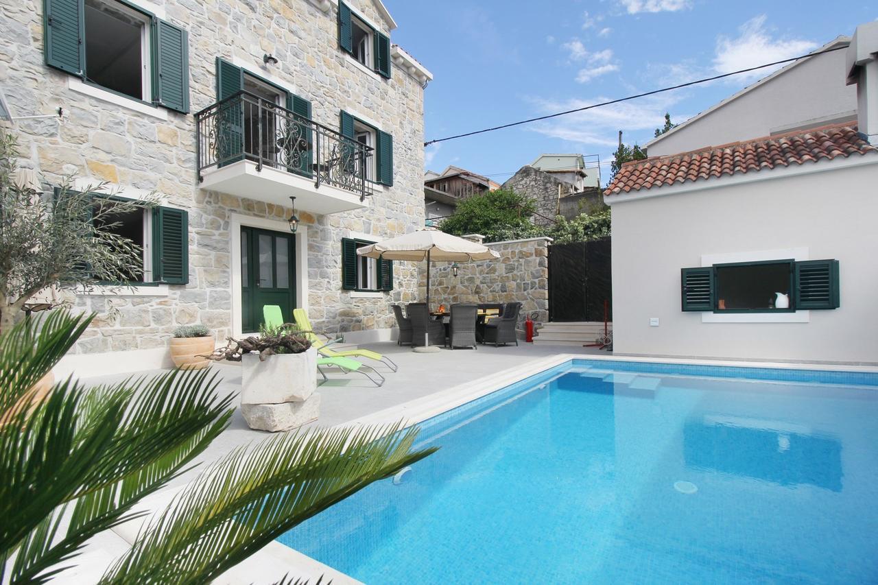 מאקרסקה Villa Filipetti With Heated Pool מראה חיצוני תמונה
