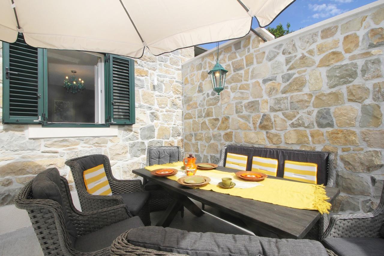 מאקרסקה Villa Filipetti With Heated Pool מראה חיצוני תמונה