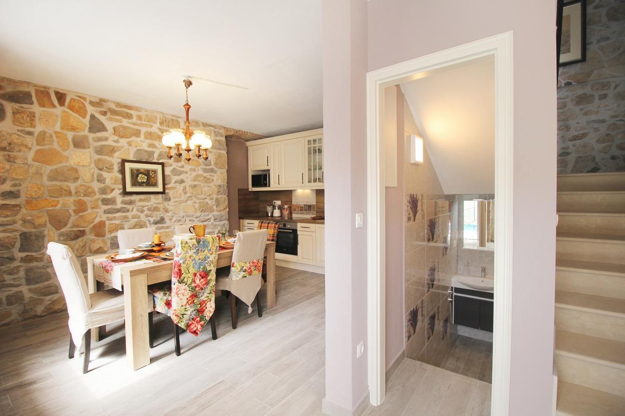 מאקרסקה Villa Filipetti With Heated Pool מראה חיצוני תמונה