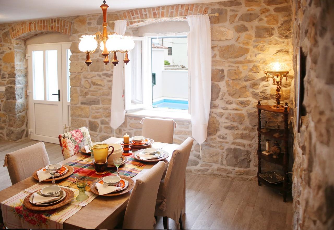 מאקרסקה Villa Filipetti With Heated Pool מראה חיצוני תמונה